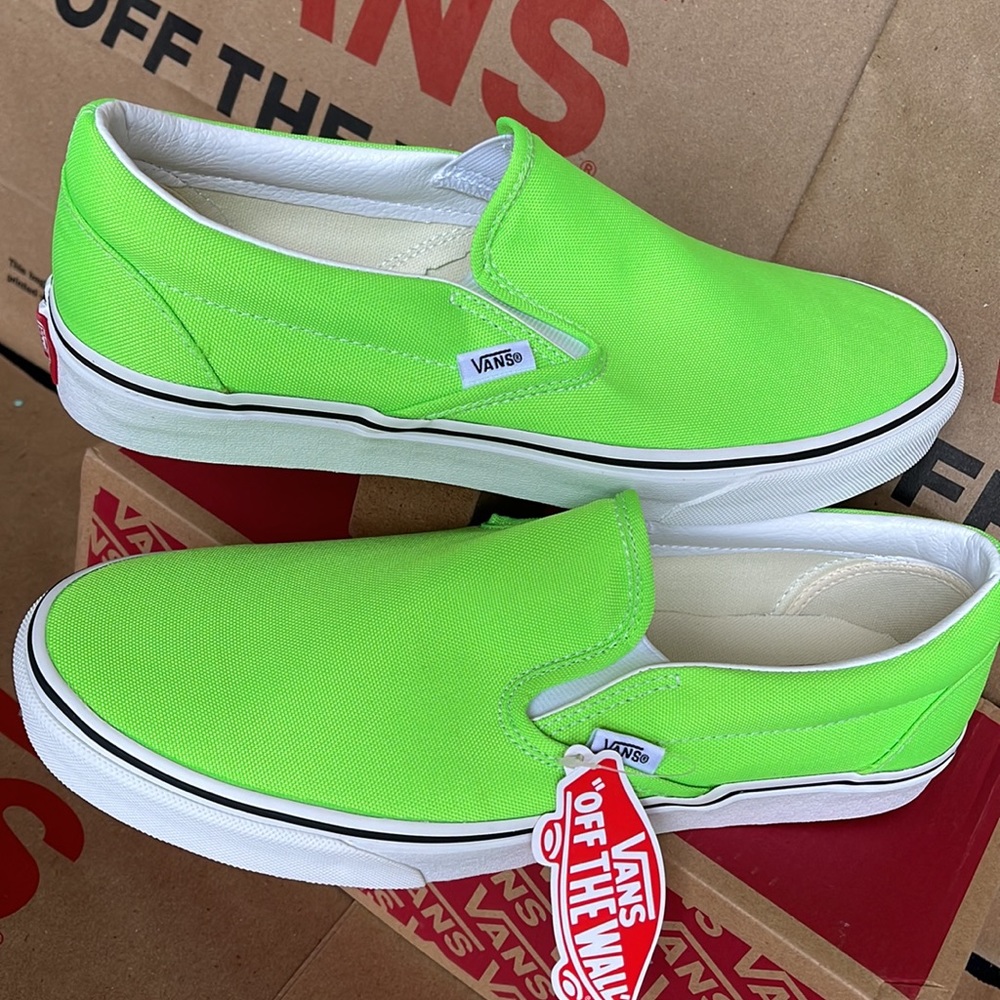 Vans Classic Slip On Neon Green Gecko/True White sneakers WMNS - Picture 11 of 16